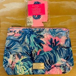 NWT Lilly Pulitzer GWP Drink Hugger and Pouch